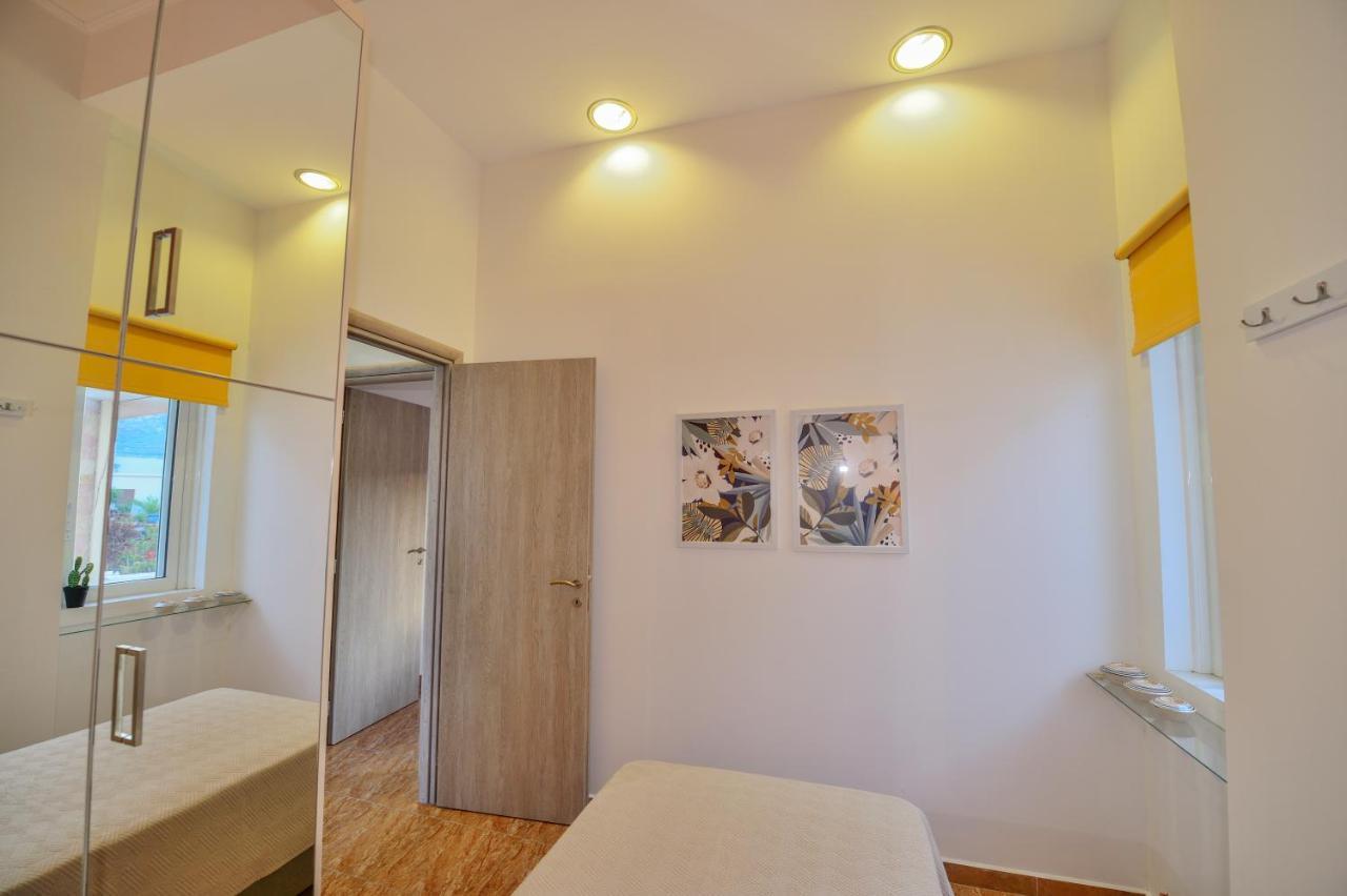 Mpoulakis Apartment 46 Kíszamosz Kültér fotó